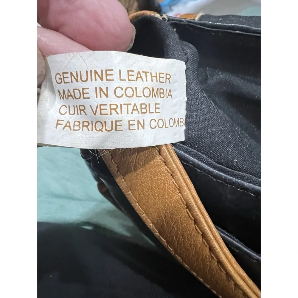 Volare Group Black and Brown Leather Snap Close Crossbody Purse